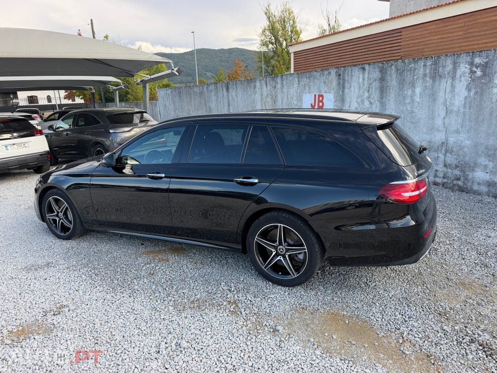 Mercedes-Benz E 300 de AMG Line
