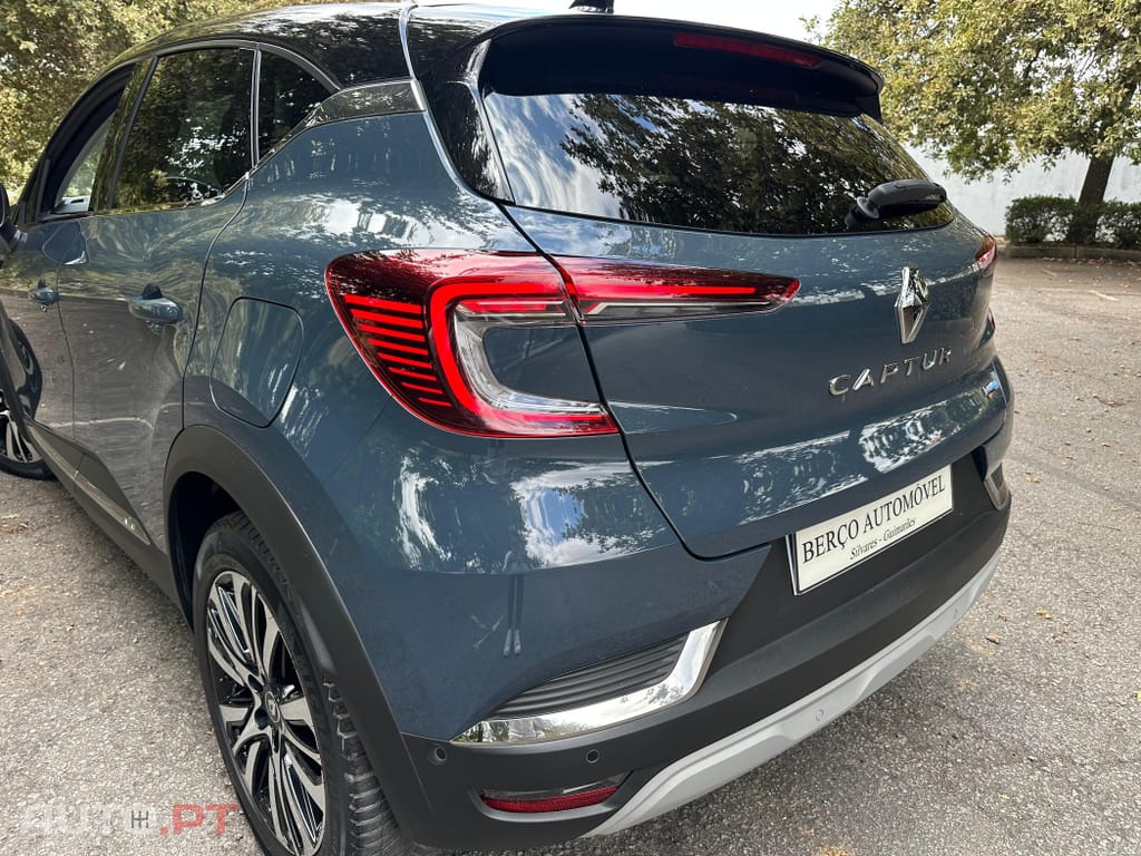 Renault Captur 1.6 E-Tech Initiale Paris