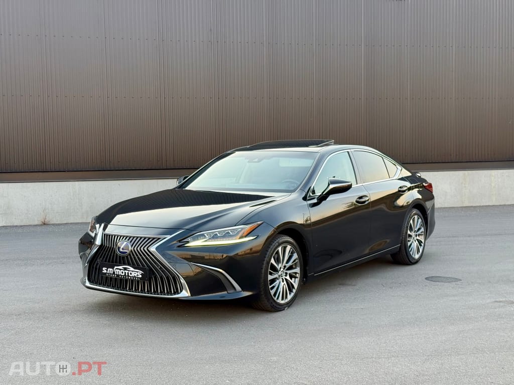 Lexus ES Executive+