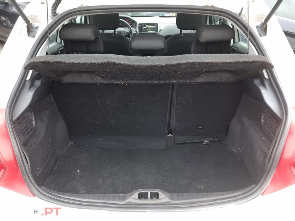 Peugeot 208 1.6 e-HDi Pack