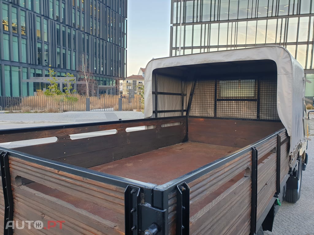 Toyota Dyna 150 2.8D 83cv