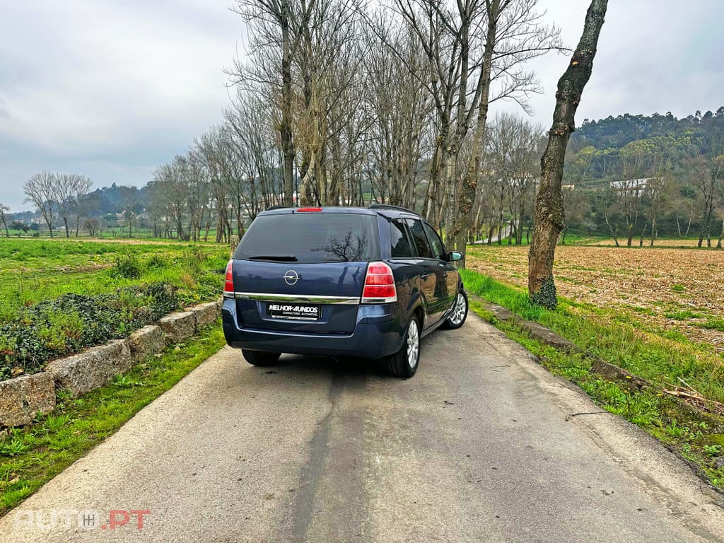 Opel Zafira 1.9 CDTi Enjoy