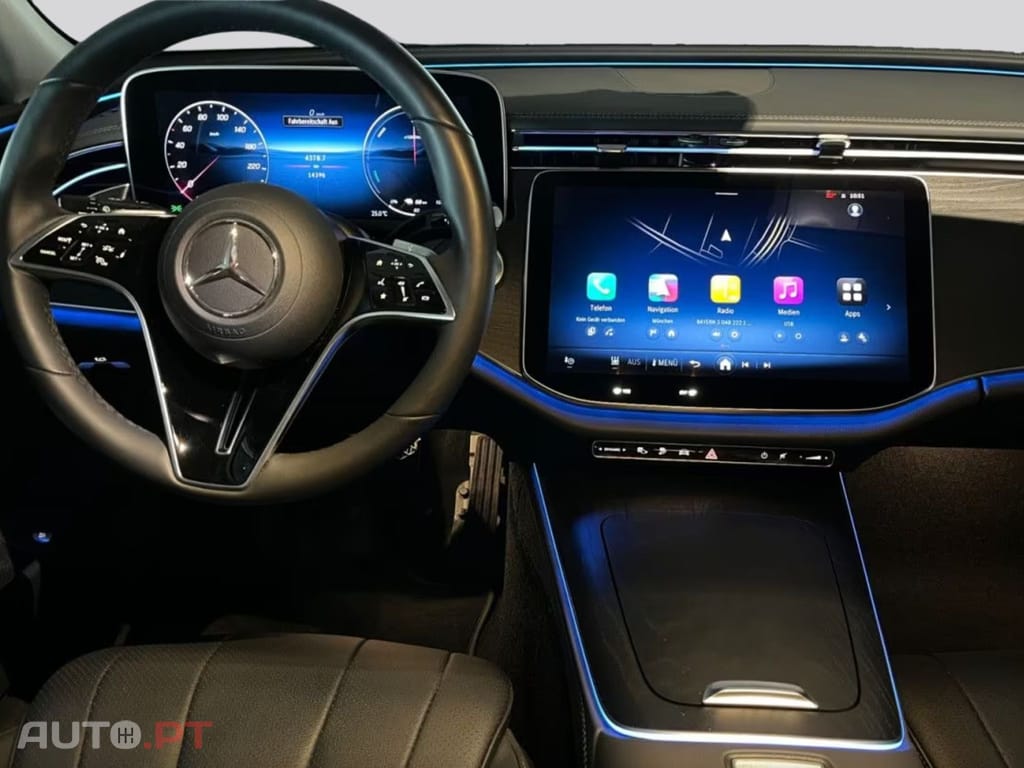 Mercedes-Benz E 300 I.V.A DEDUTIVEL de T 4M AMG