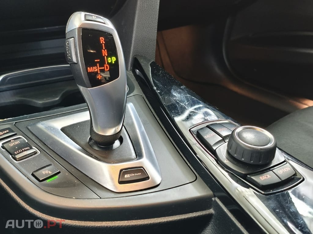 BMW 330 e iPerformance