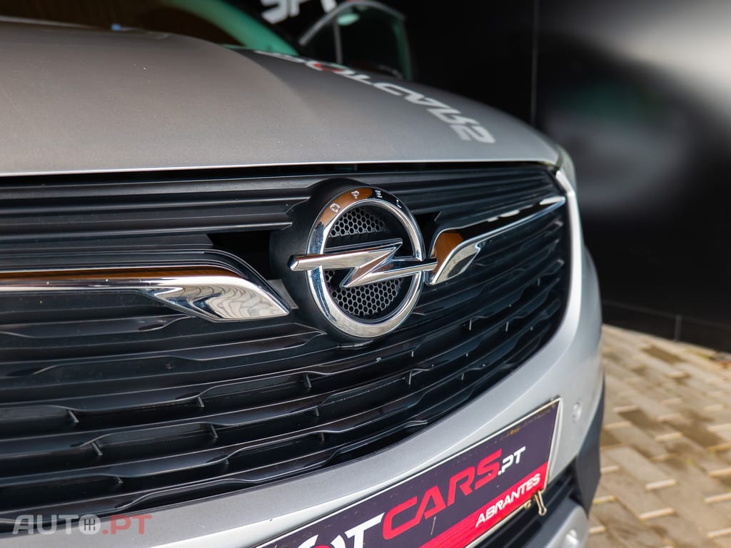 Opel Crossland X 1.2 T Innovation