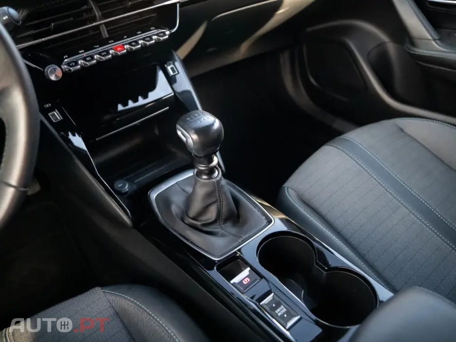 Peugeot 2008 1.2 PureTech Allure