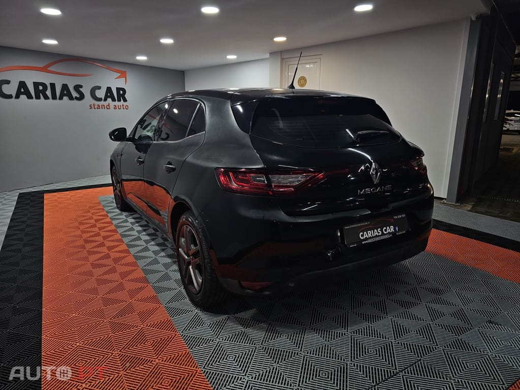 Renault Mégane 1.5 Blue dCi Intens