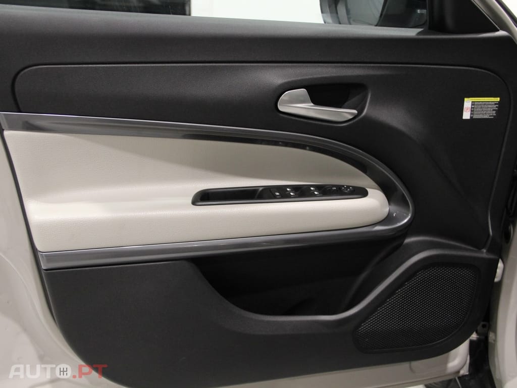 Fiat 600 1.2 Hybrid La Prima DCT