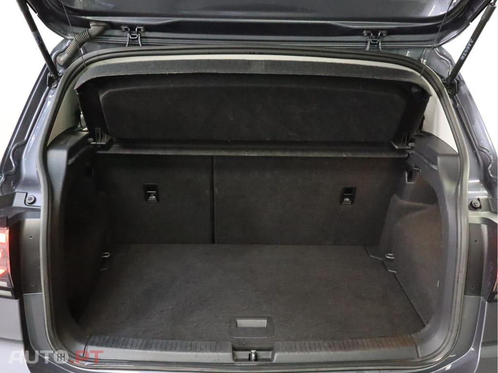 Volkswagen T-Cross 1.0 TSI DSG Style
