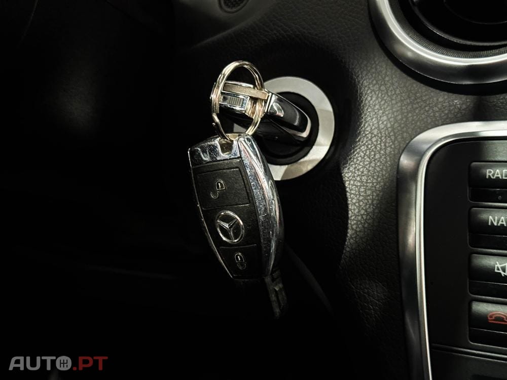 Mercedes-Benz A 180 d 7G-DCT AMG Line