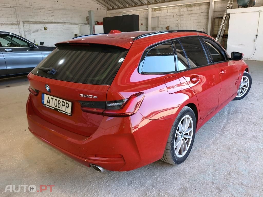 BMW 320 e Auto
