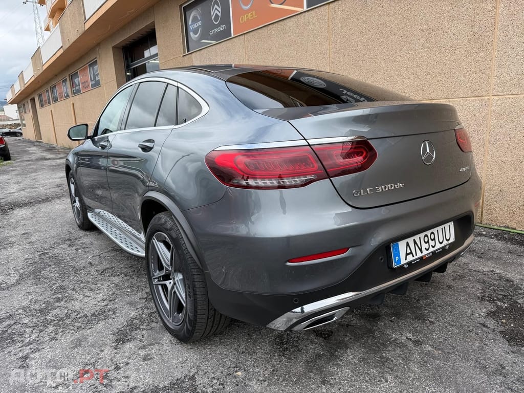 Mercedes-Benz GLC 300 de Coupé 4Matic Business Solutions