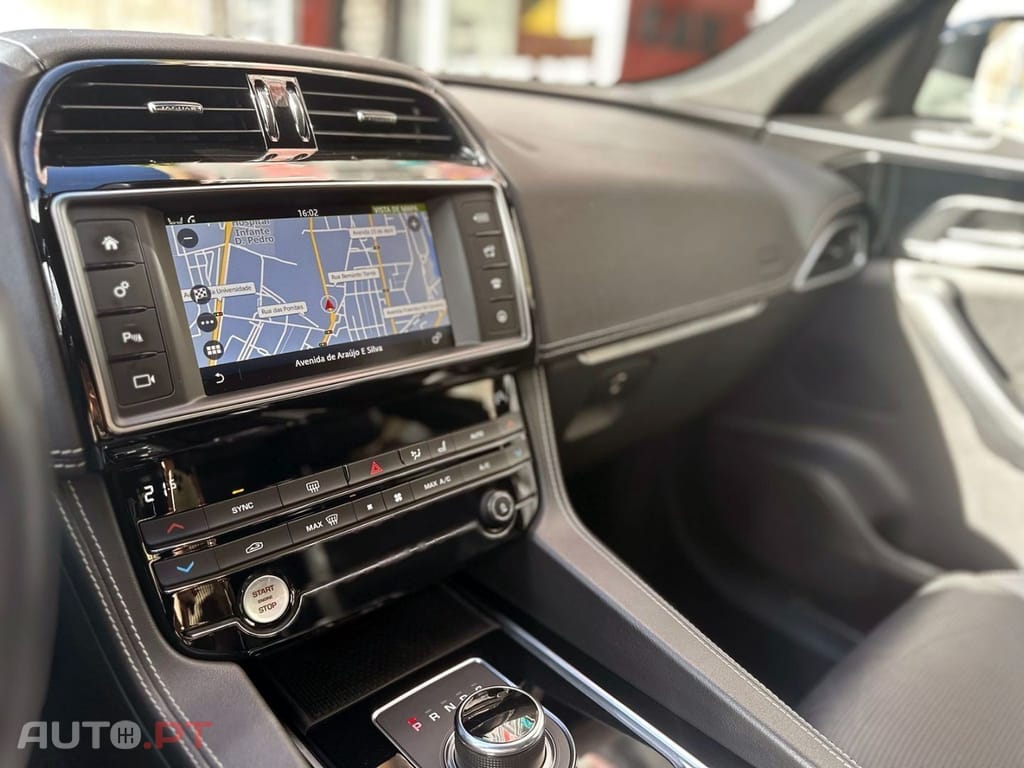 Jaguar F-Pace 2.0 i4D R-Sport Aut.