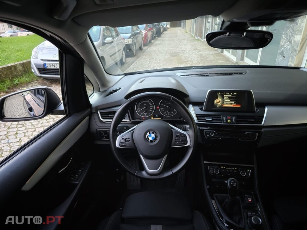 BMW 216 d Line Sport