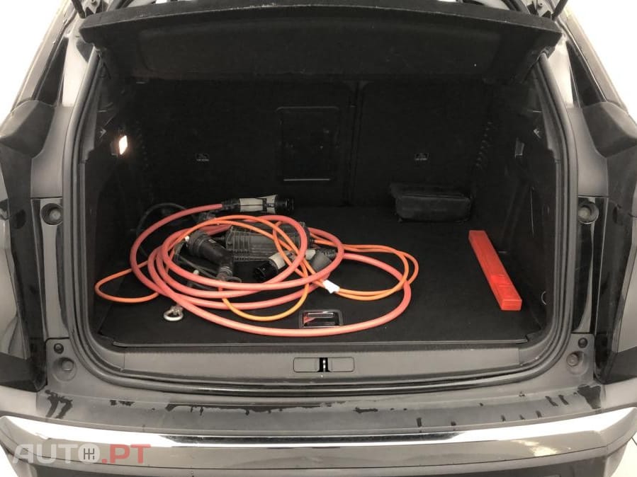 Peugeot 3008 1.6 Hybrid Allure Pack e-EAT8
