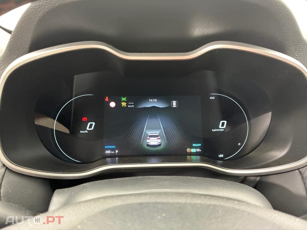 MG ZS 72.6 kWh Luxury