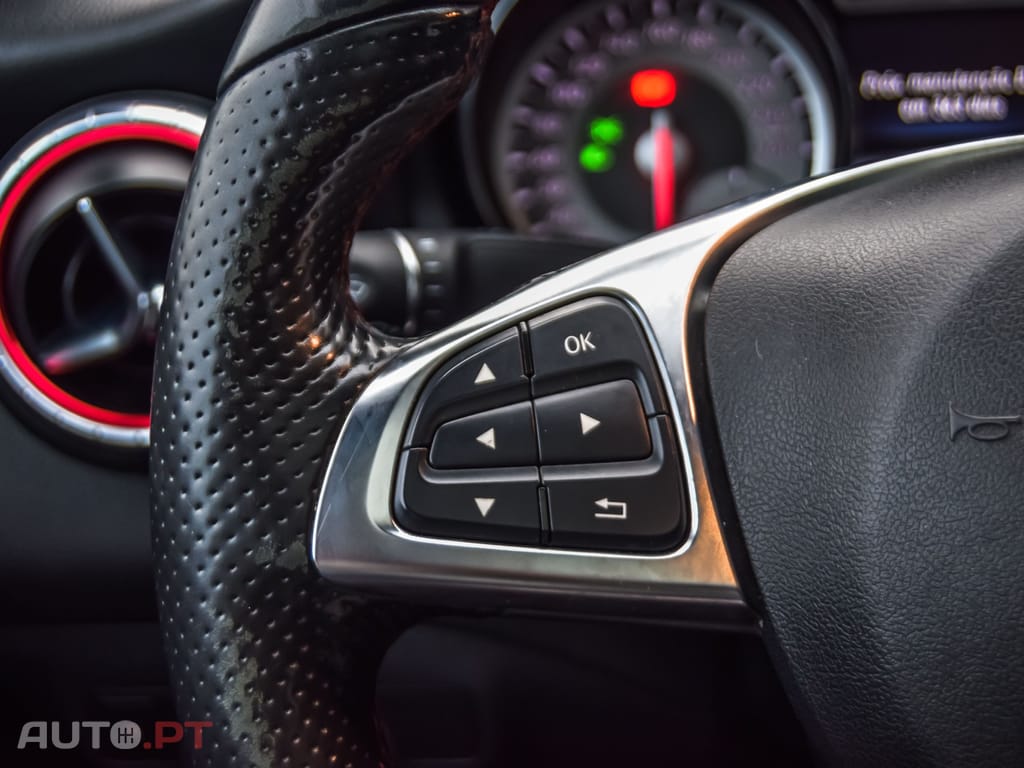 Mercedes-Benz CLA 200 d AMG Line