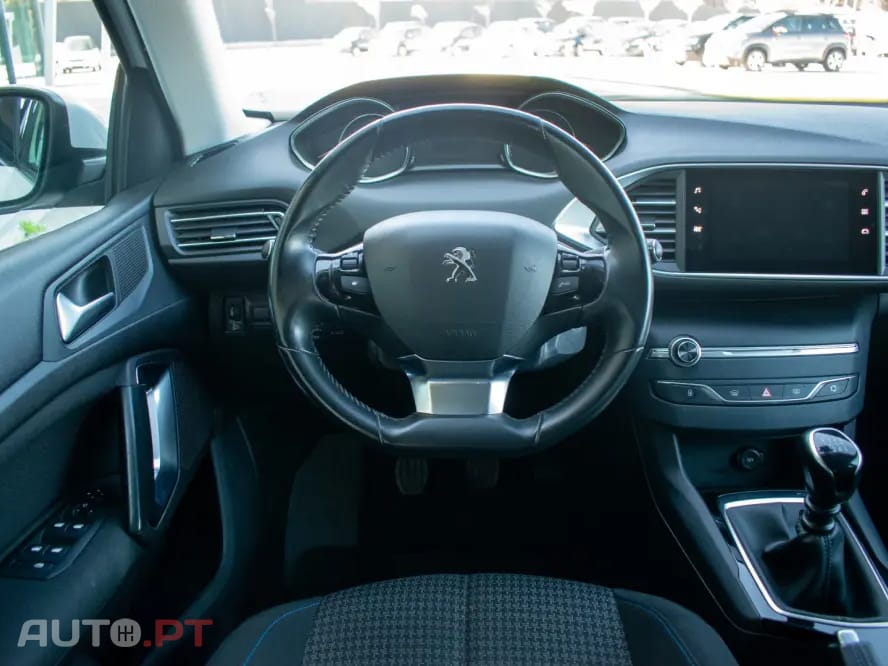 Peugeot 308 SW 1.5 BlueHDi Style