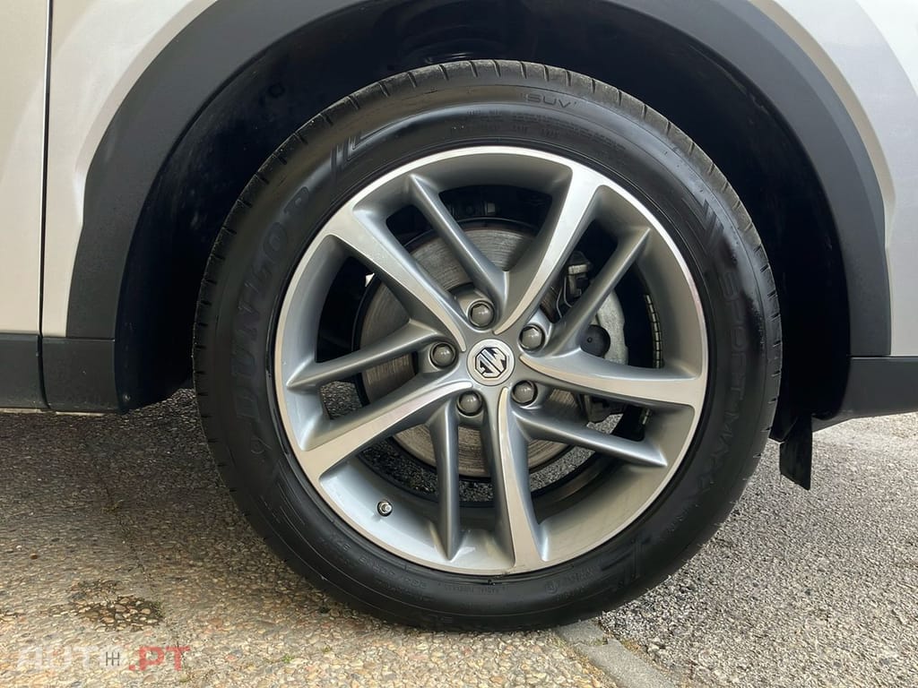 MG EHS 1.5 T-GDI Plug-in Hybrid Luxury