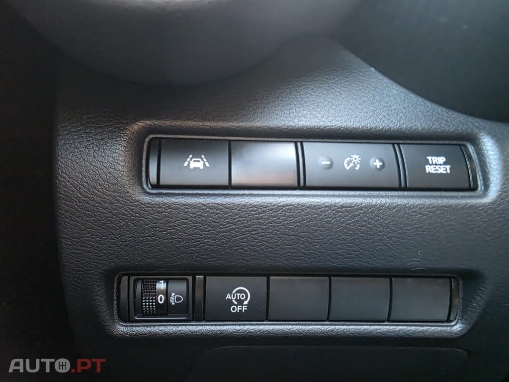 Nissan Juke 1.0 DIG-T N-Connecta