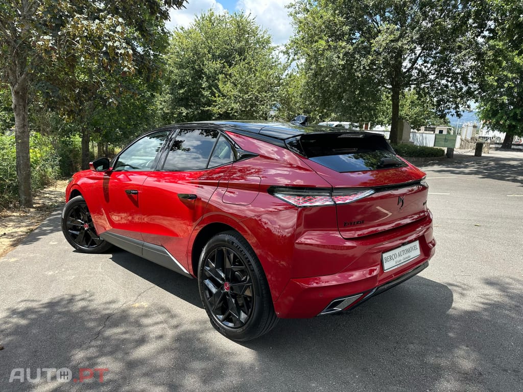 DS DS4 E-Tense Performance Line EAT8