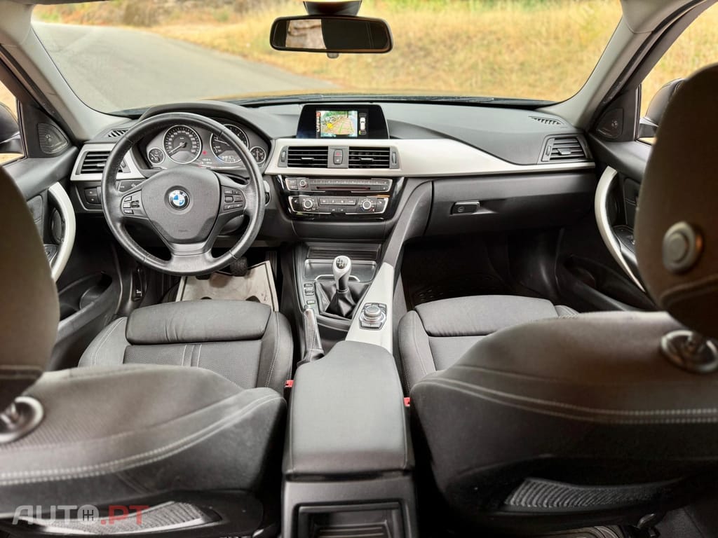 BMW 318 d Touring Modern Line