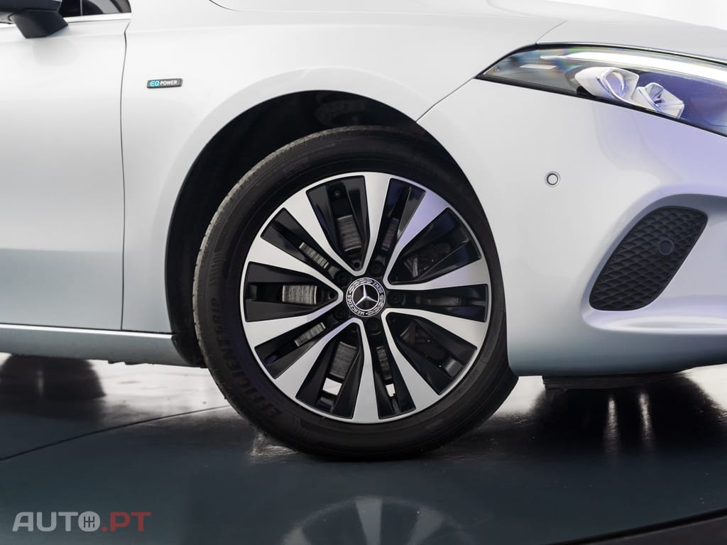 Mercedes-Benz A 250 e Style Plus