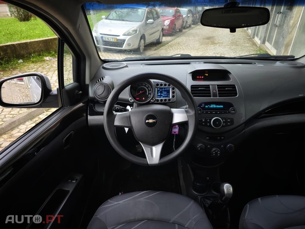 Chevrolet Spark 1.0 L