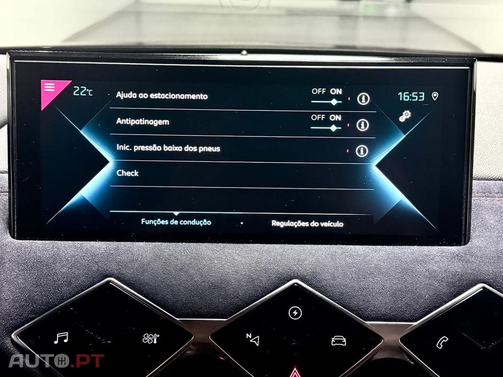 DS DS3 Crossback E-TENSE PERFORMANCE LINE