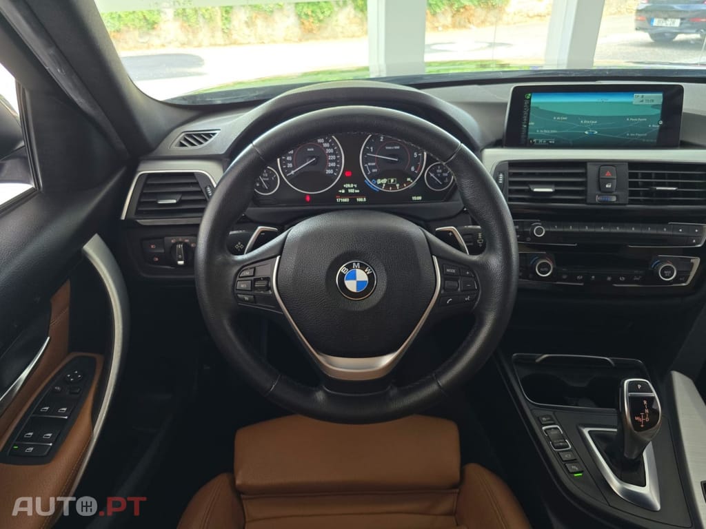 BMW 335 d Touring xDrive Line Sport