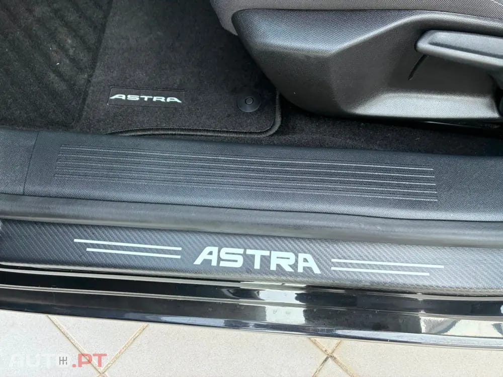 Opel Astra 1.5 D Edition Aut.