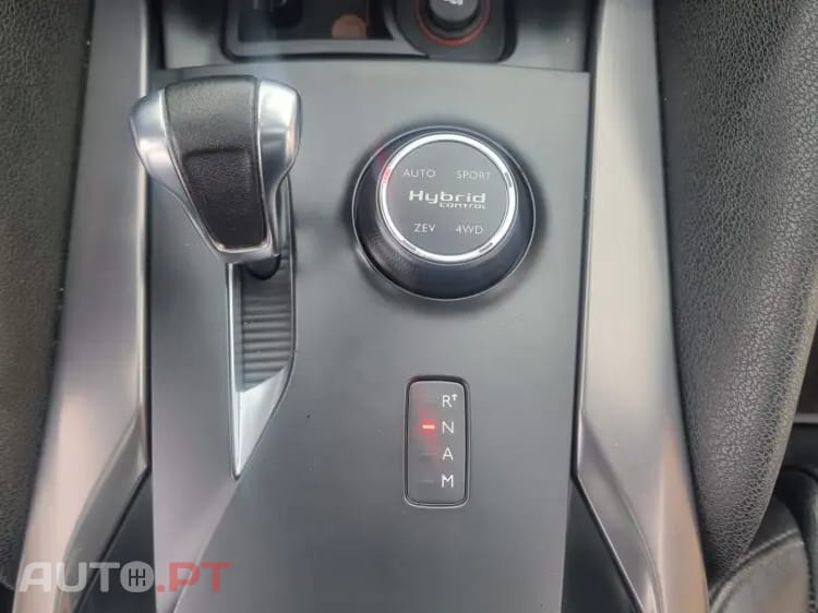 Citroen DS5 2.0 HDi Hybrid4 So Chic CMP6