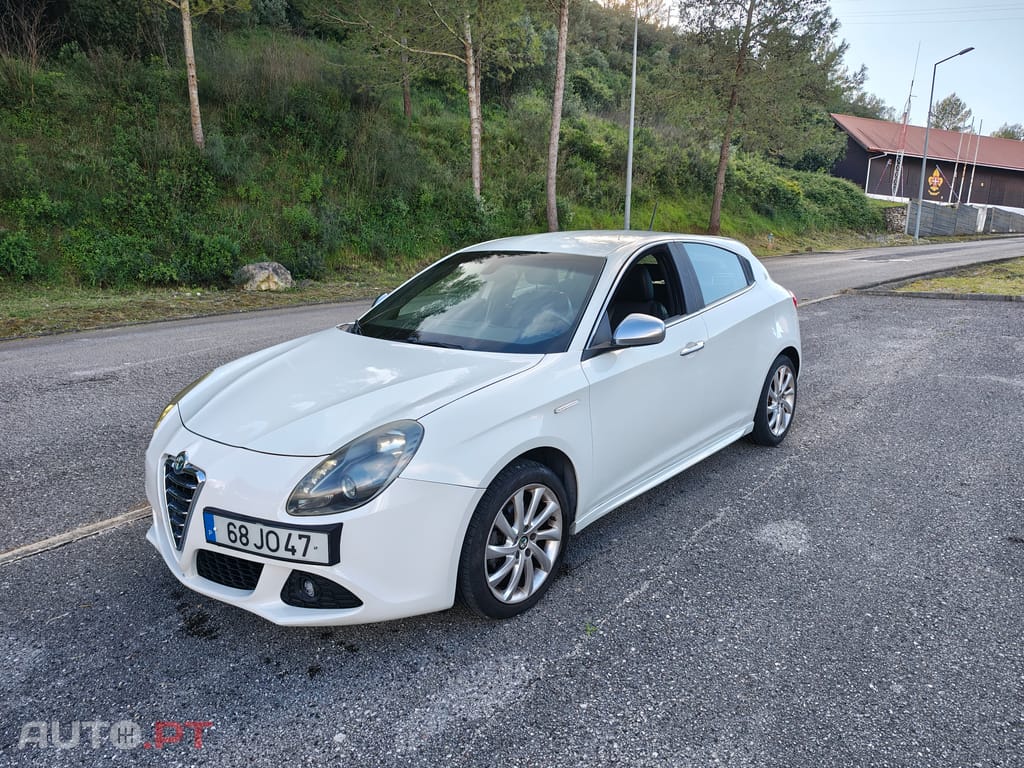 Alfa Romeo Giulietta 1.6 JTDM Distinctive