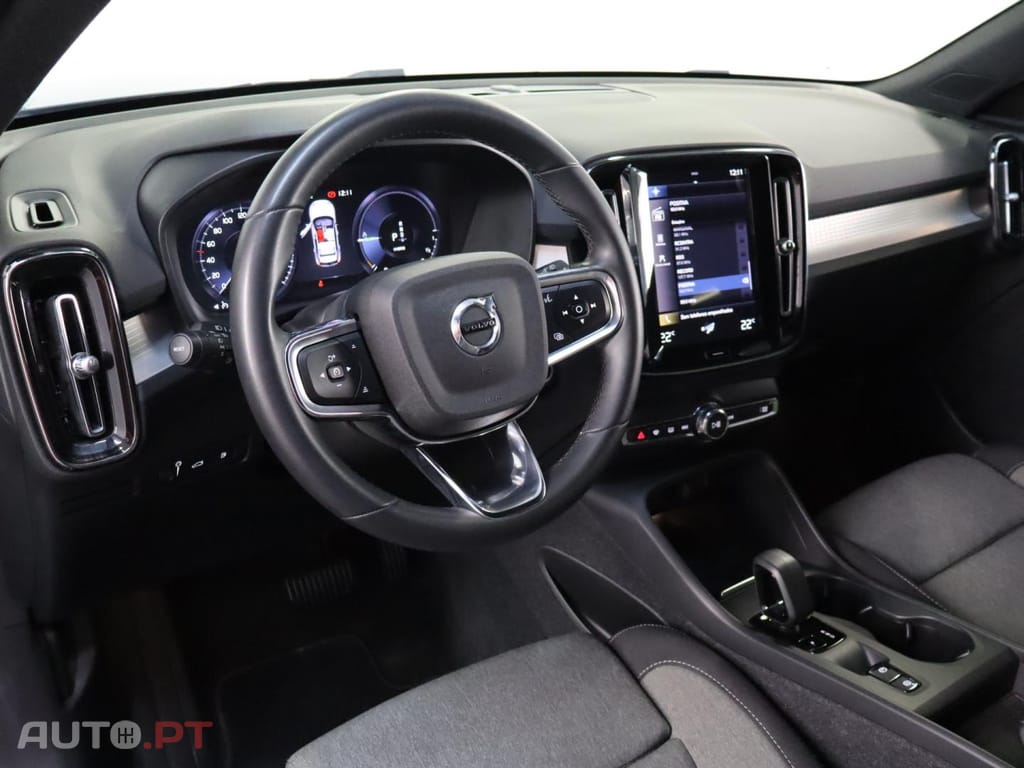 Volvo XC40 1.5 T5 Core PG HYBRID