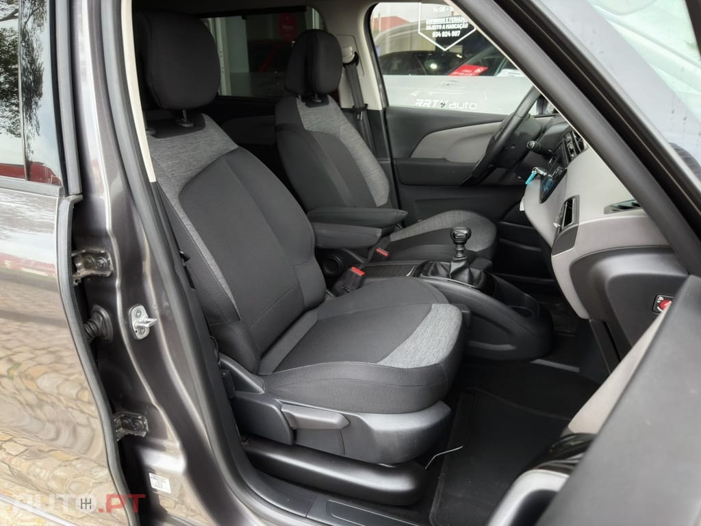 Citroen C4 SpaceTourer 1.2 PureTech Feel