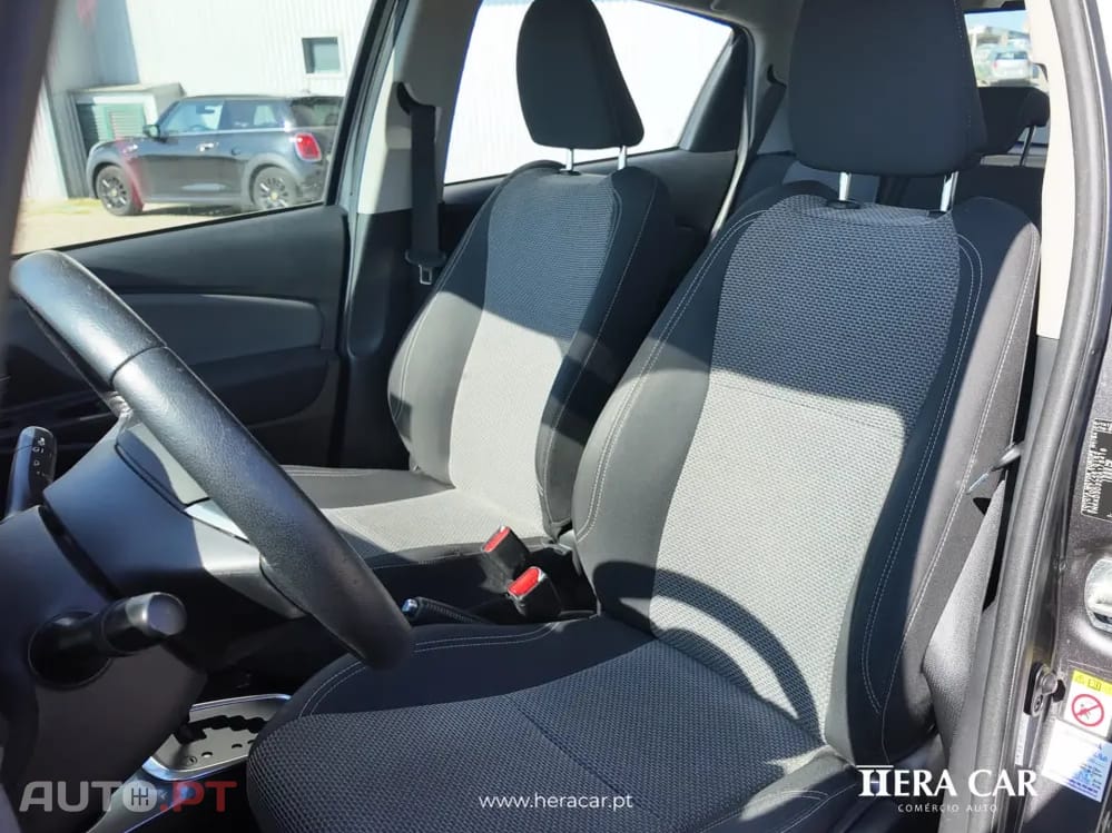 Toyota Yaris 1.5 HSD Exclusive