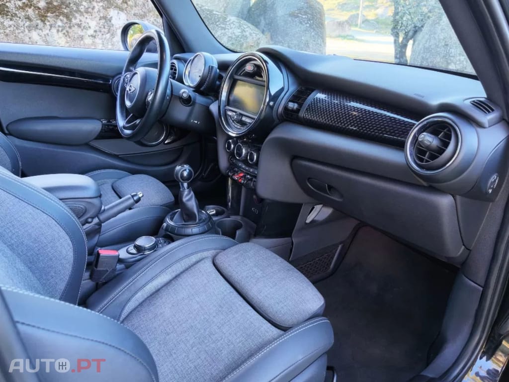 MINI One Cooper S