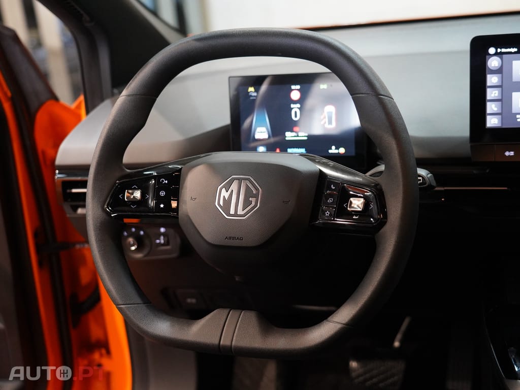 MG MG4 51 kWh Standard