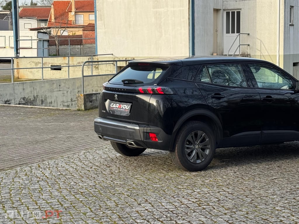 Peugeot 2008 1.2 PureTech Allure Pack EAT8