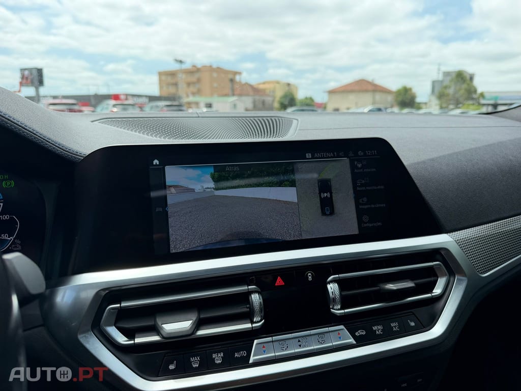 BMW 330 PACK M PERFORMANCE