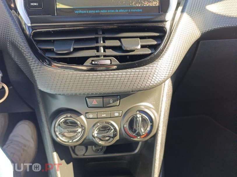 Peugeot 208 1.2 PureTech Allure