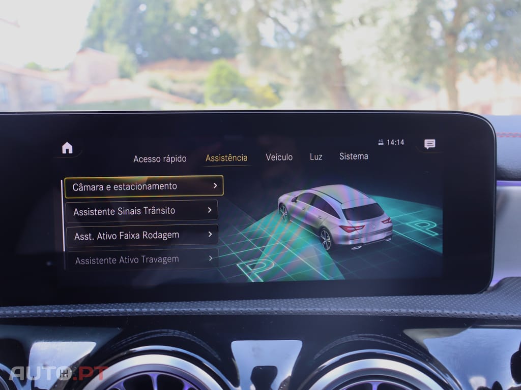 Mercedes-Benz CLA 250 e  Shooting Brake AMG Line