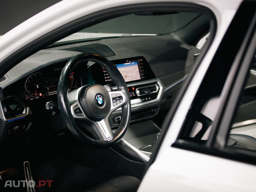 BMW 320 d Touring Pack M Auto