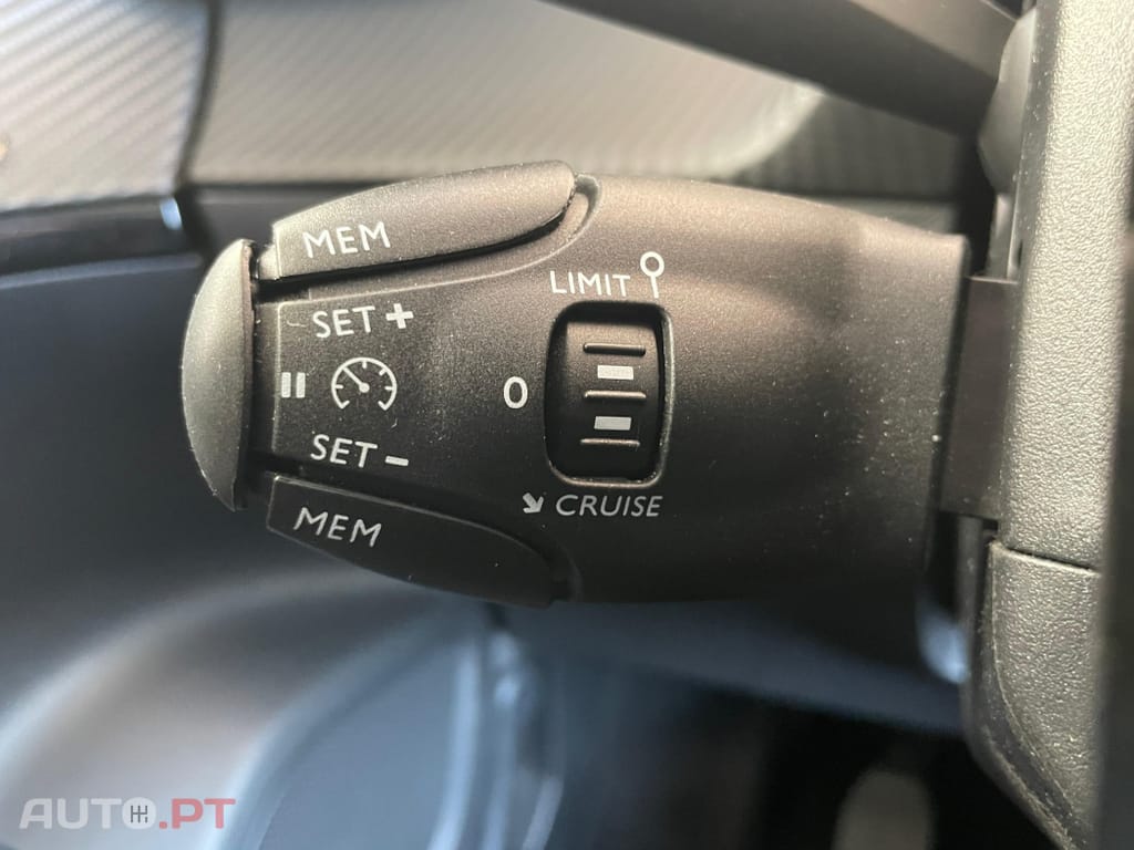 Peugeot 2008 PureTech 100 Stop&Start Allure