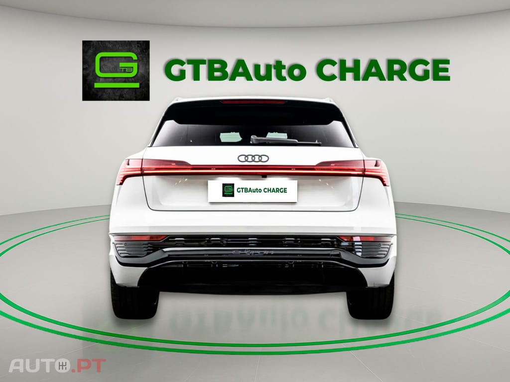 Audi Q8 E-Tron 55 S LINE BLACK I.V.A DEDUTIVEL 