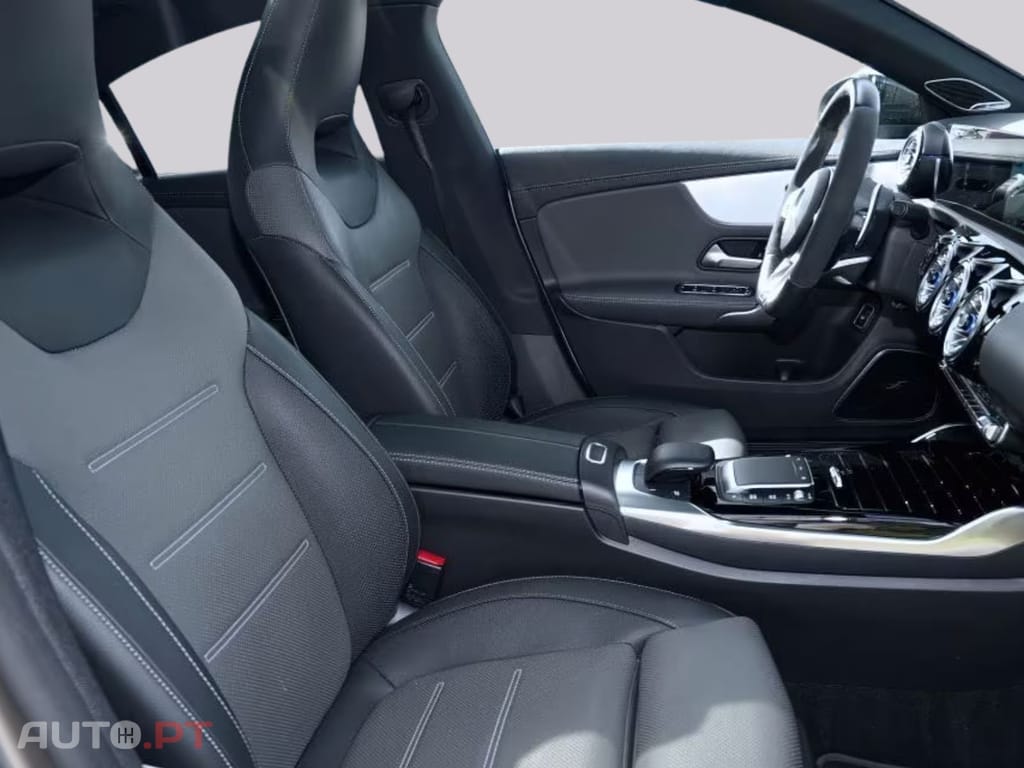 Mercedes-Benz CLA 45 AMG 4M