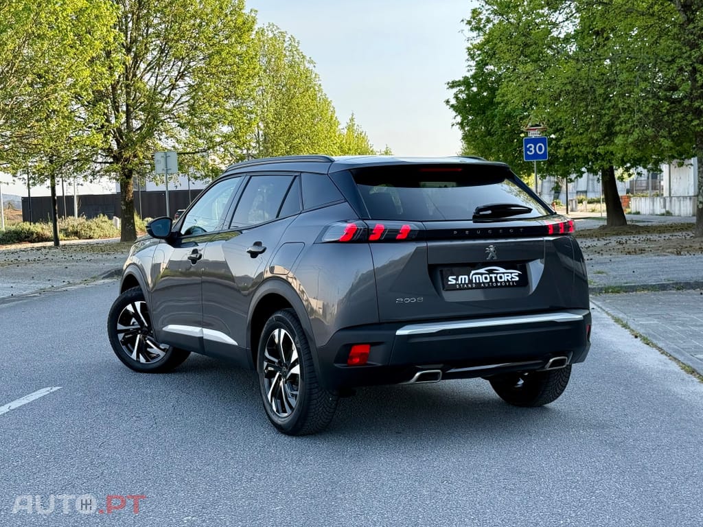 Peugeot 2008 1.2 PureTech Allure Pack EAT8