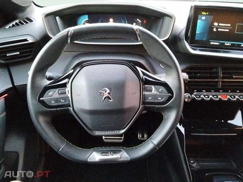 Peugeot E-208 50 kWh GT Pack