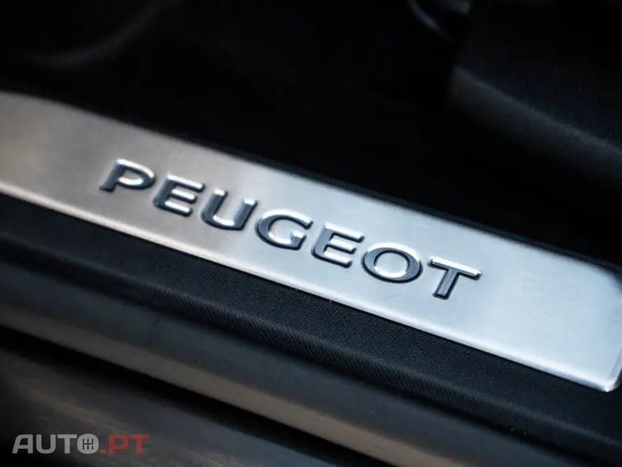 Peugeot 3008 1.5 BlueHDi GT Line EAT8