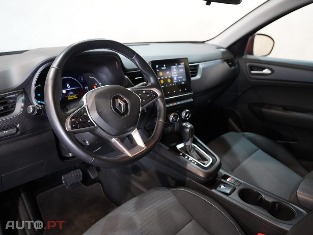 Renault Arkana 1.6 E-Tech Business